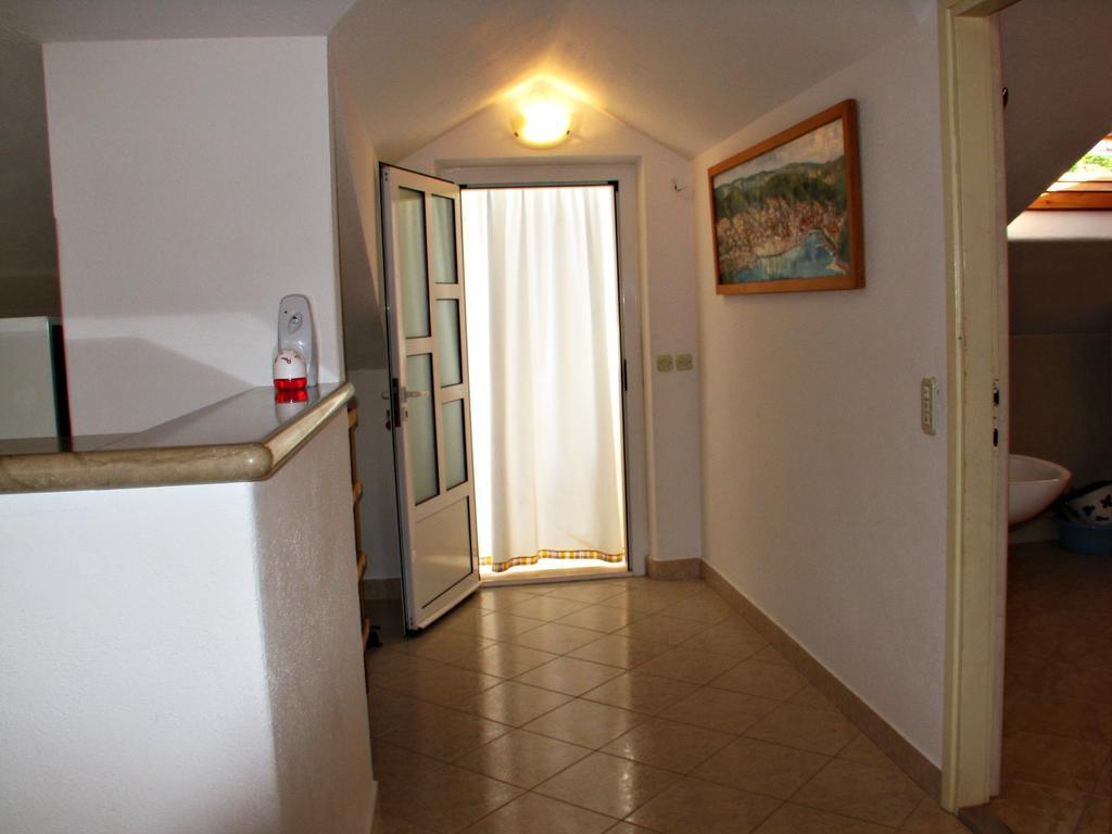 Apartment Martinic Pucisca Chambre photo