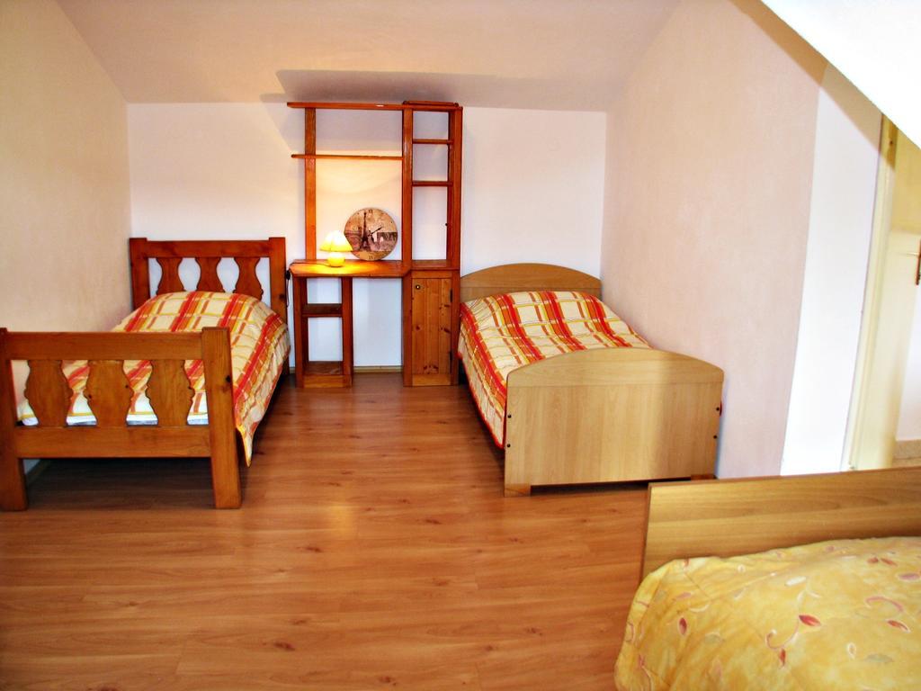 Apartment Martinic Pucisca Chambre photo